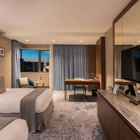 Intercontinental By Ihg 5*