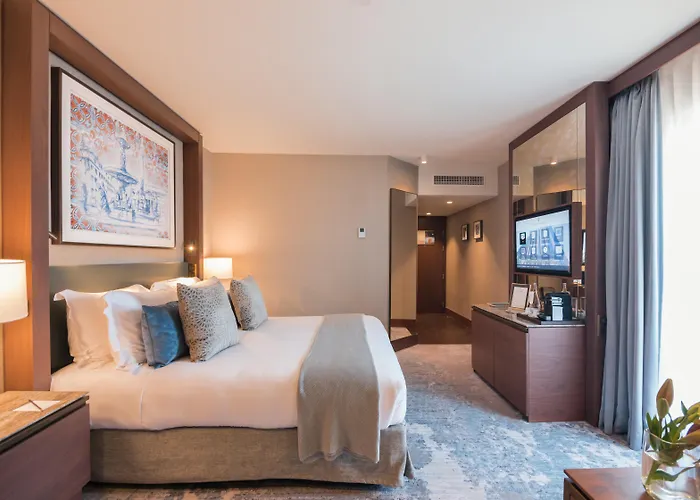 Intercontinental By Ihg Otel