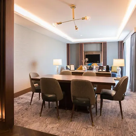 Intercontinental By Ihg Hotel 5*