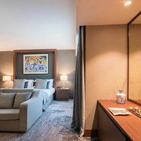 Intercontinental By Ihg Hotel