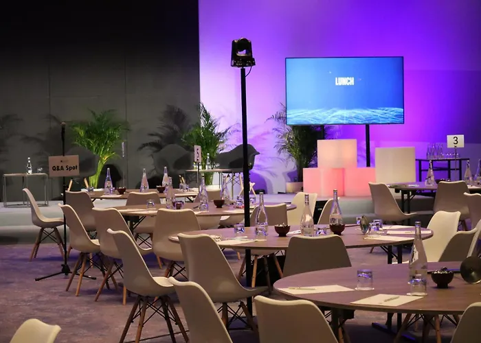 Intercontinental By Ihg מלון 5*