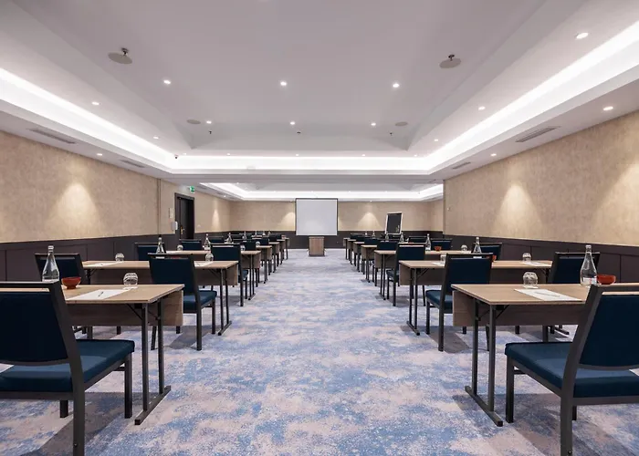 Intercontinental By Ihg מלון